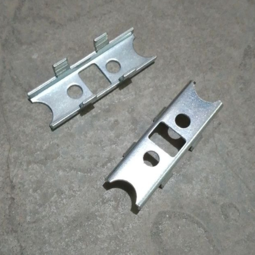 c   5726 Box No. 6  P2   Fagor Spares Front Pilot Fastening - 12008620 KES200.00.png