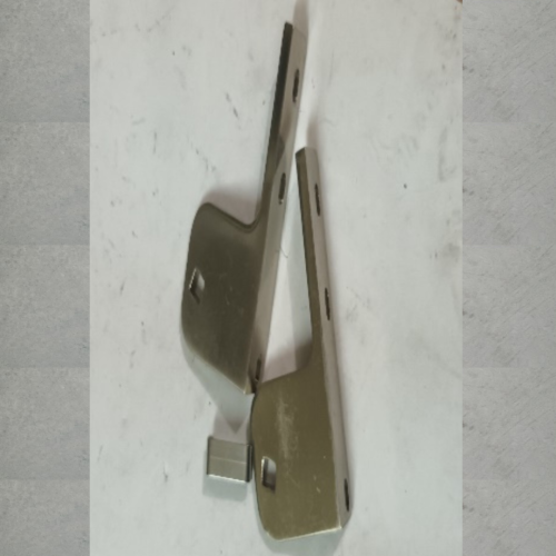 c   5782  Box  No.7   P2 _Fagor Spares Hinge Support Lower Left DB-516 - 12036932 KES4,900.00.png