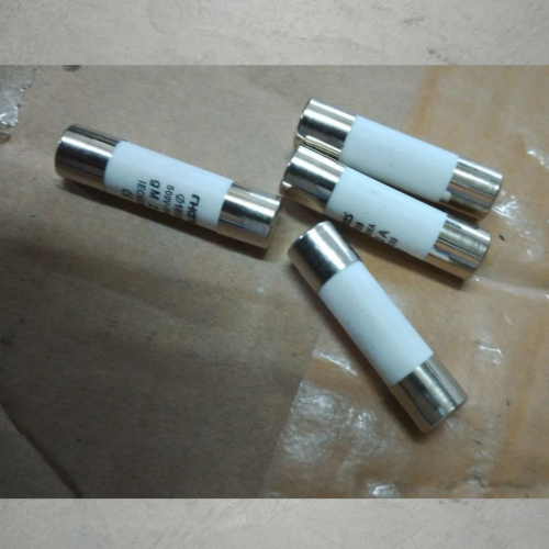c  5696 Box No. 1  P5 _ Fagor Spares Fuse - 12037012 KES2,500.00.png