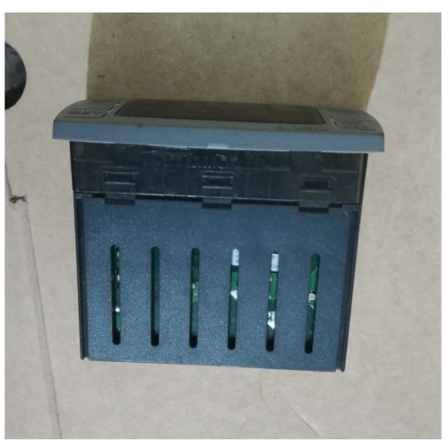 c_  5461 Box No. 124   P1    Fagor Spares Pilot - 12009152 KES7,500.00
